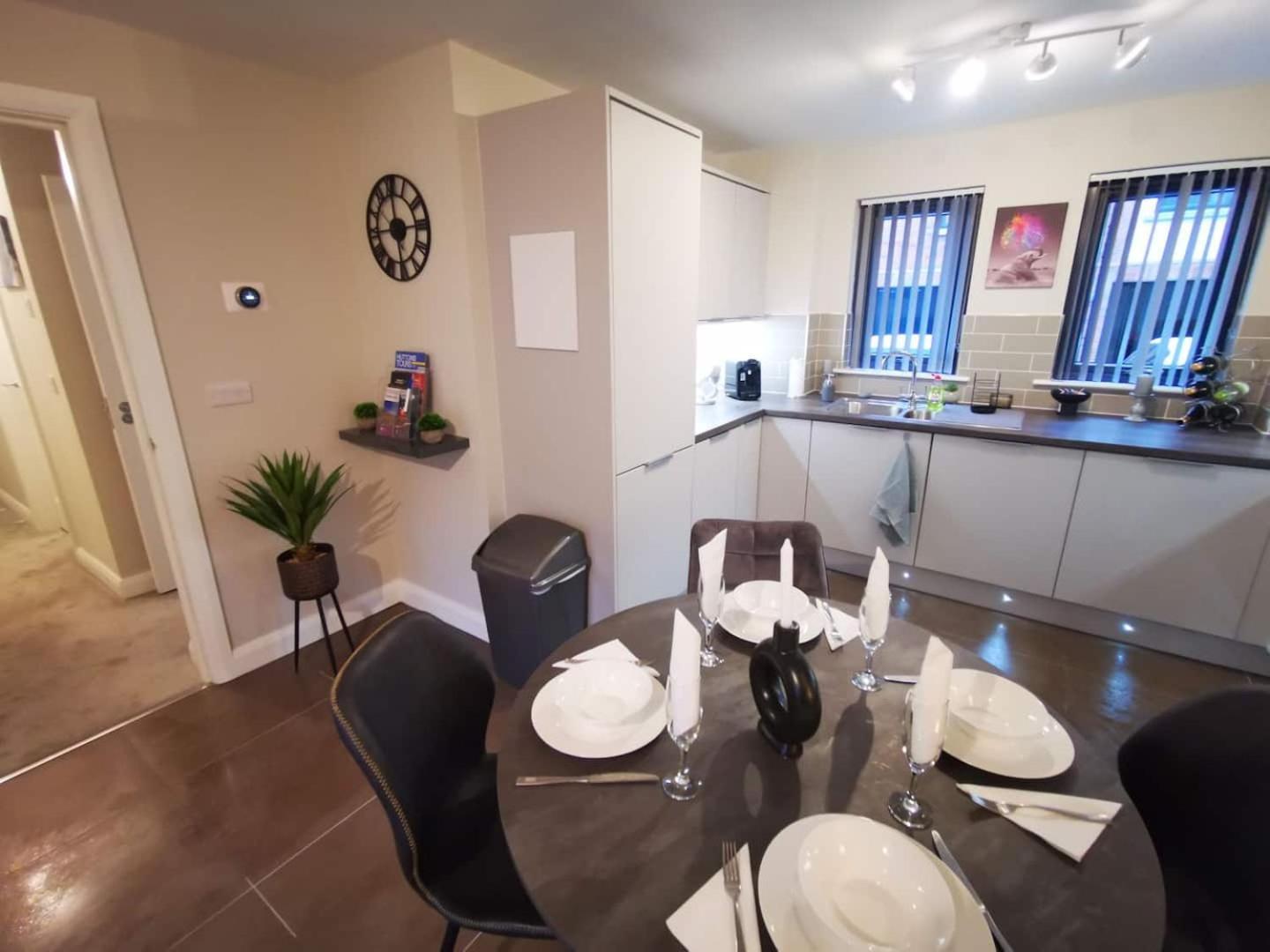 Belfast Central 2 Bedroom Luxurious Modern Stay Ngoại thất bức ảnh
